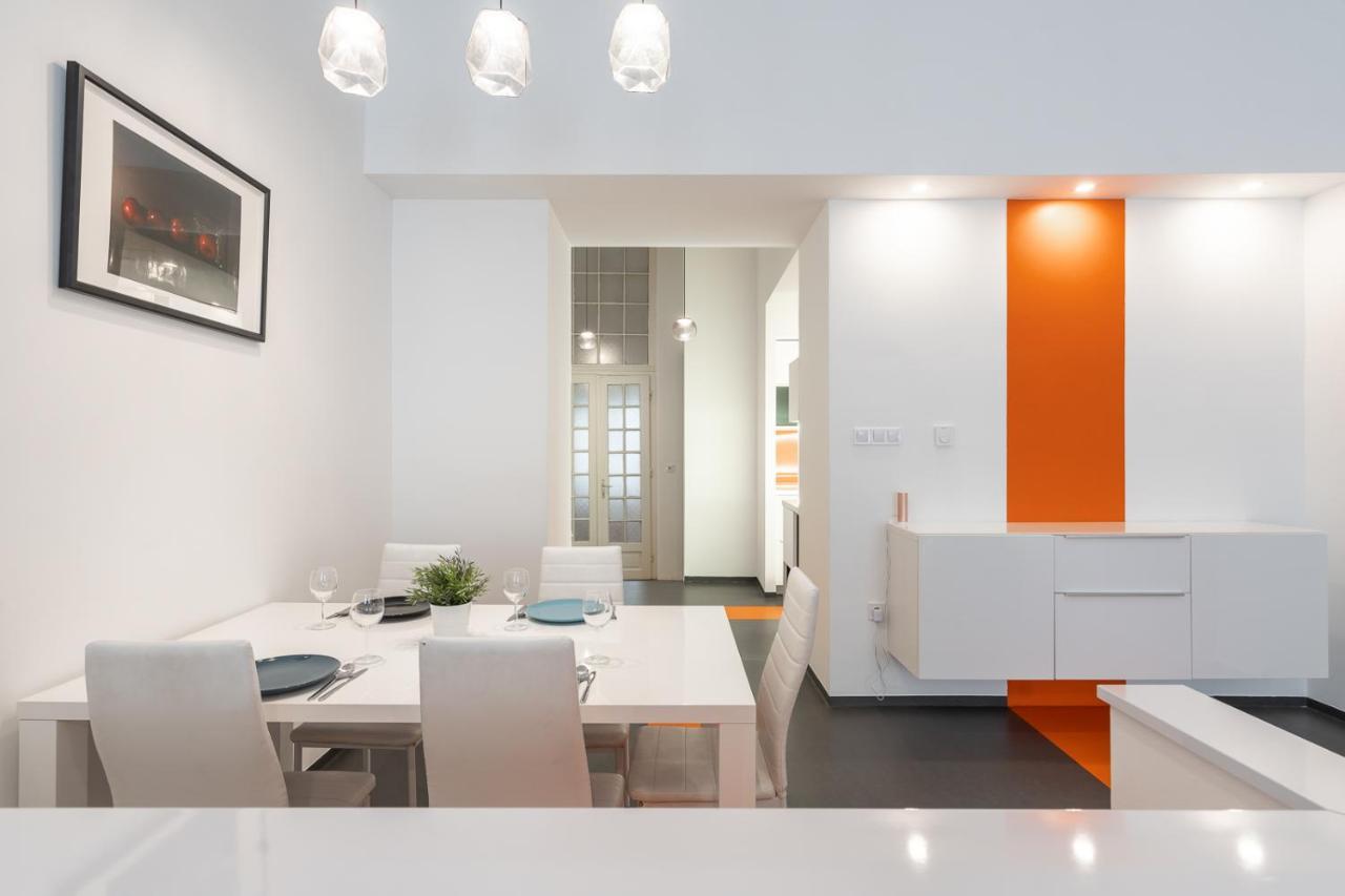 Bright Two-Bedroom Home By The New York Palace Budapest Exterior foto