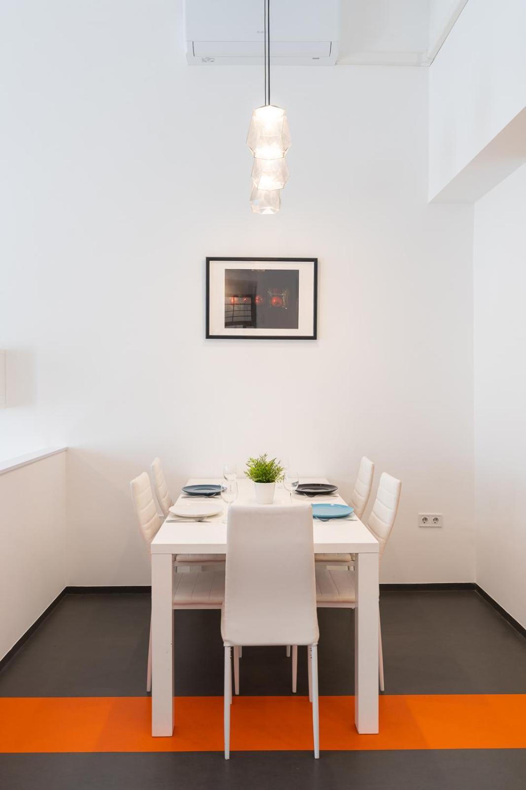 Bright Two-Bedroom Home By The New York Palace Budapest Exterior foto